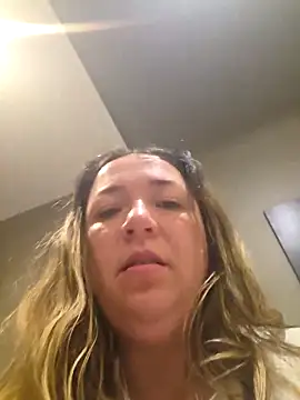 isabella_rossse's cam snapshot