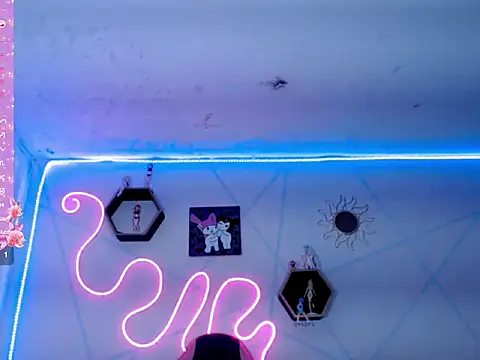 Violeta_R_ live sex cam