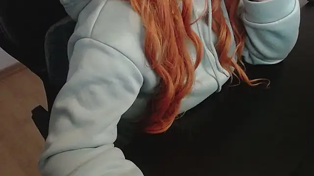 sweetvixen01's cam snapshot