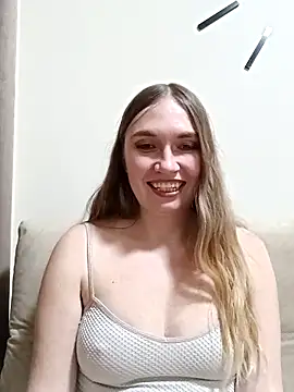 KisaVixen's cam snapshot