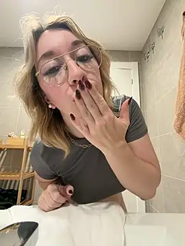 Giuliana_baby live sex cam