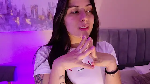 dakotaa__'s cam snapshot