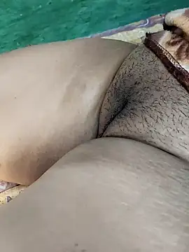 Queen_washna1's cam snapshot