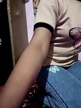 Hot-jalpari's cam snapshot