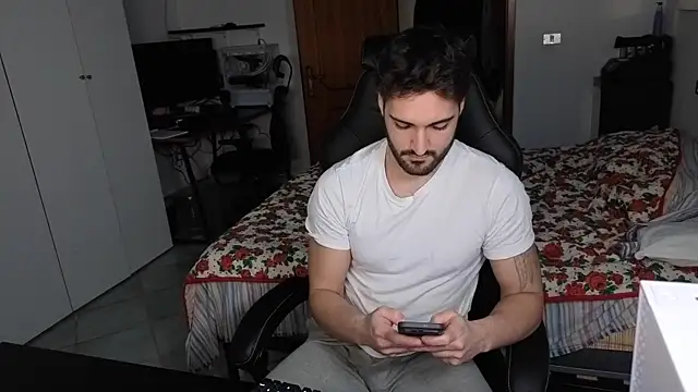 Al3xox02 live sex cam