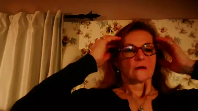 Valinella live sex cam