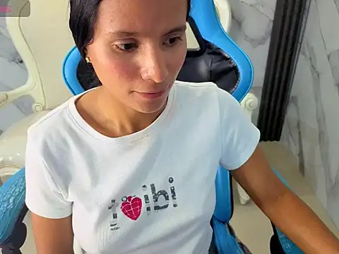 Cataleya23_a live sex cam