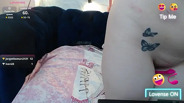 CarolRousee's cam snapshot