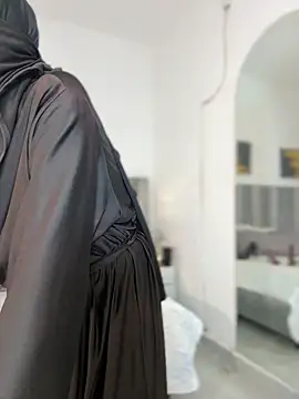 aminaa_'s cam snapshot