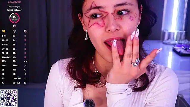 VerlieChahal live sex cam