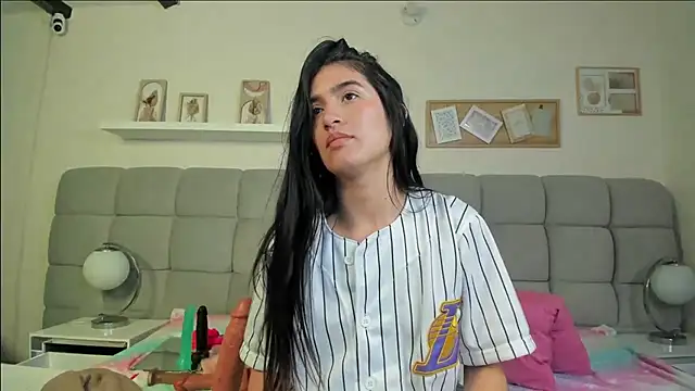 Chlooe_Zoe live sex cam