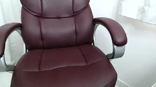 MiaAllure's cam snapshot