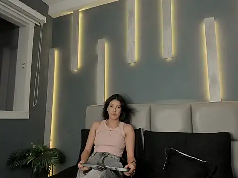 SinLickerr live sex cam