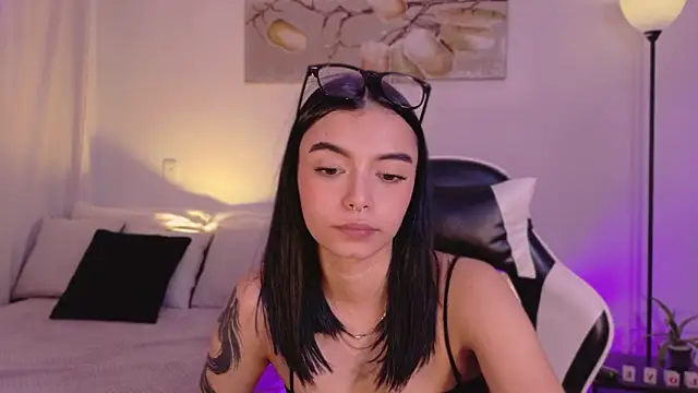 AnabelWolf live sex cam