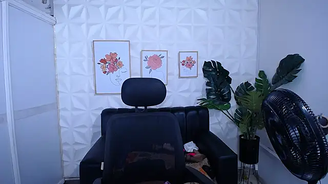 Valentinaa_mature's cam snapshot