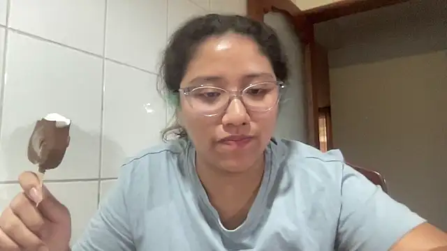 Kmiii21's cam snapshot