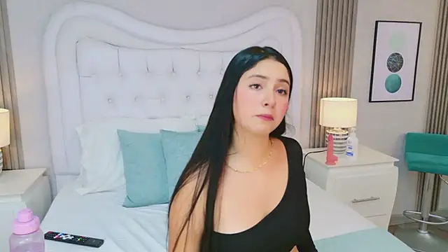 BellaFoox's cam snapshot