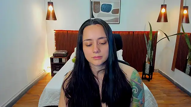 KatherineBond's cam snapshot