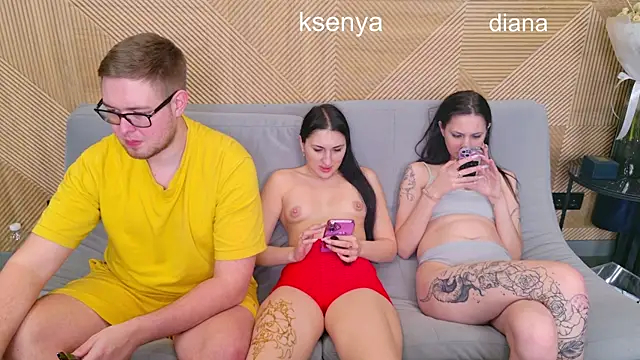 Ksenny live sex cam