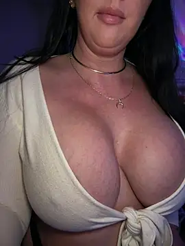 TiffanyRoxx live sex cam