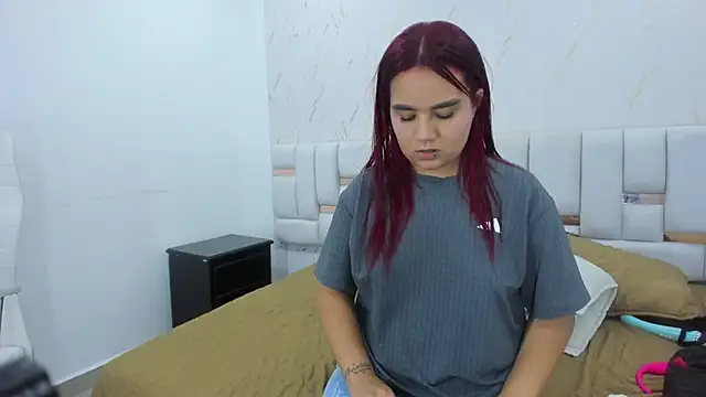 _mia_garcia's cam snapshot