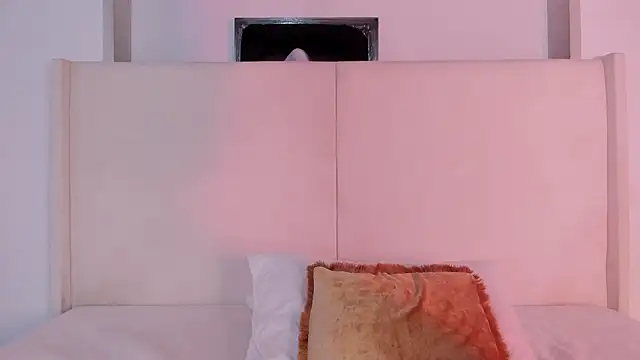 Sofi_glow's cam snapshot