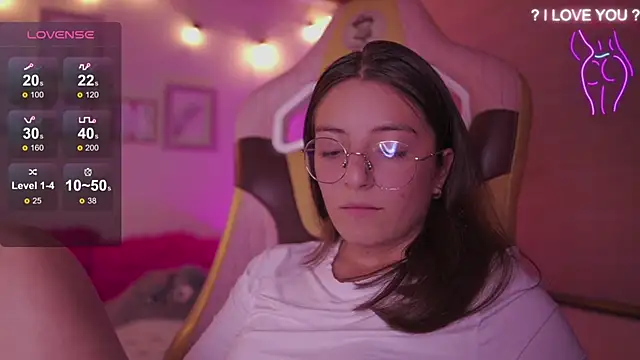 milly_kenner's cam snapshot