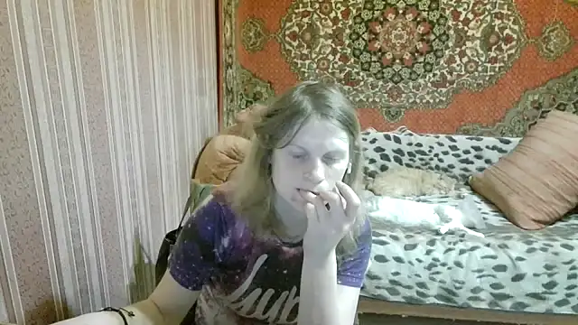 Kathlyn__Heath's cam snapshot