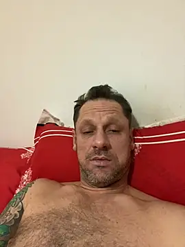 Yourhotboy_42's cam snapshot