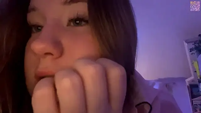 PandaFluff live sex cam