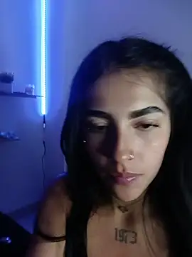 eimyy_rouse's cam snapshot