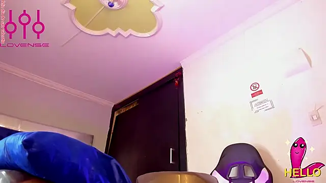 Eyleen_Santos live sex cam