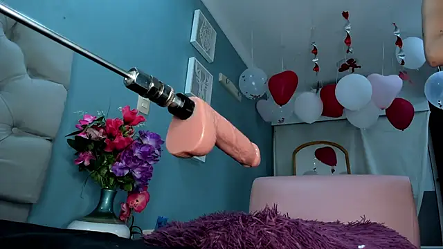 Luna_Raay live sex cam