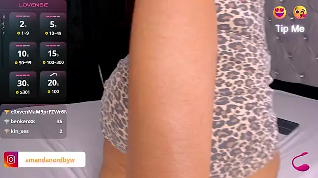 AmandaNordby_ live sex cam