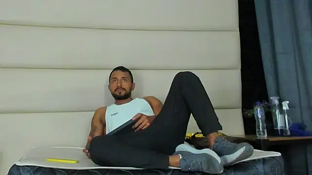 AlinaZans's cam snapshot