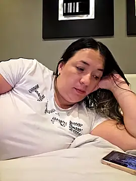 isabella_rossse's cam snapshot