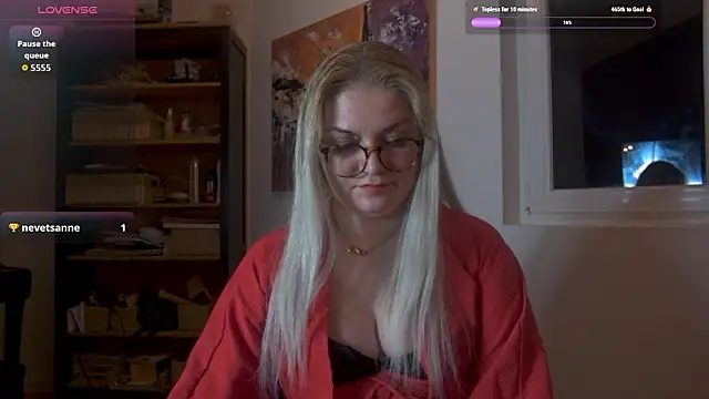 MistressMarlena's cam snapshot