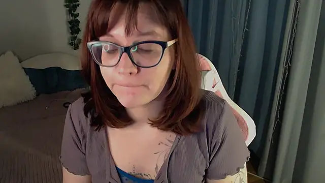 Milaniya_Poolys's cam snapshot