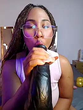 KarlieMoore's cam snapshot