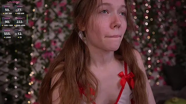 Petite_Polly's cam snapshot