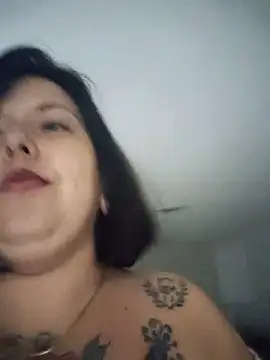 Divine_Pouvoir live sex cam