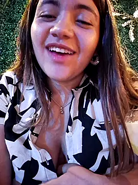 Ivy_enjoy live sex cam