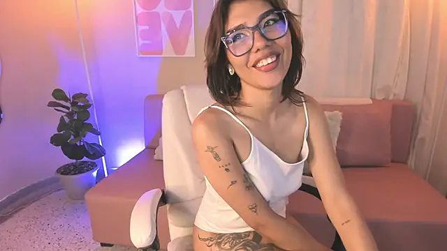 LiliteaseX's cam snapshot