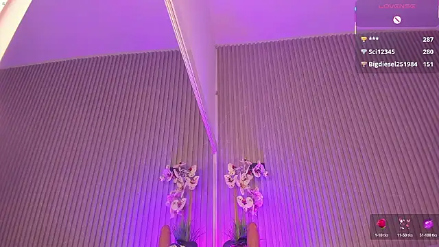 MaddyGray_'s cam snapshot