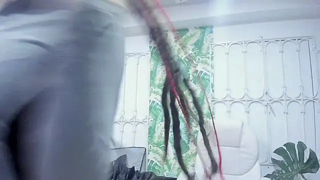 _sharlotte777 live sex cam