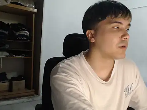 Alexriversx's cam snapshot