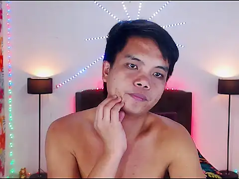 XExtraServiceManX's cam snapshot