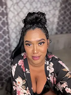 Emii_Love's cam snapshot