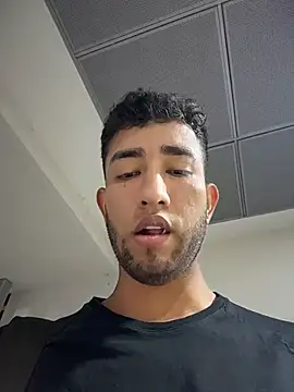 liam_bronw's cam snapshot