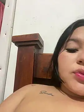 tatianalat's cam snapshot